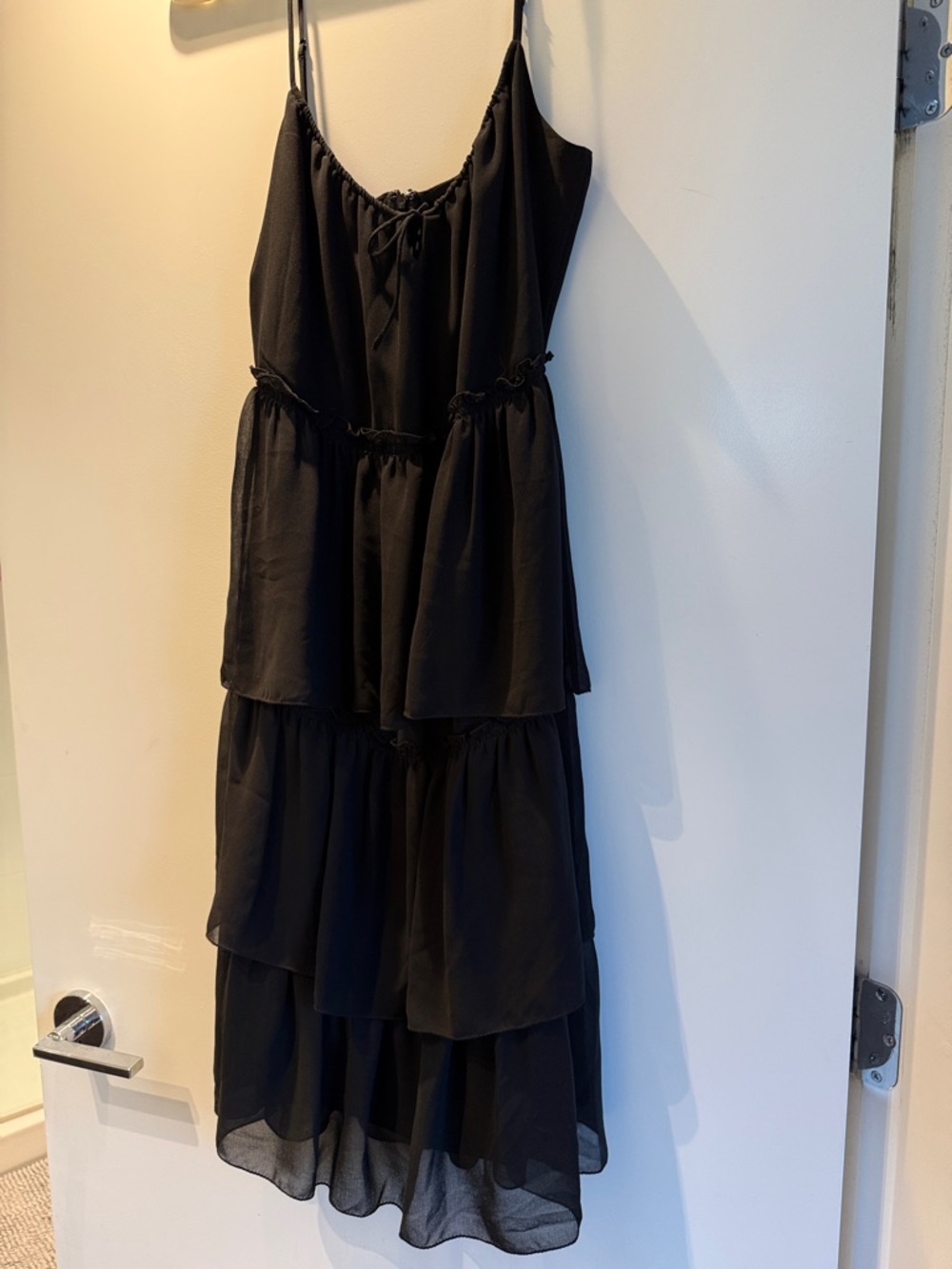 EUC aritzia Dress